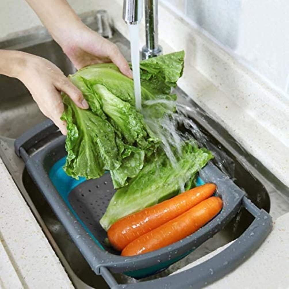 Collapsible Colander Strainer with Extendable Handles - Over the Sink Vegetable/Fruit Colanders Strainers for Kitchen, Capacity of 6 quart (Blue)