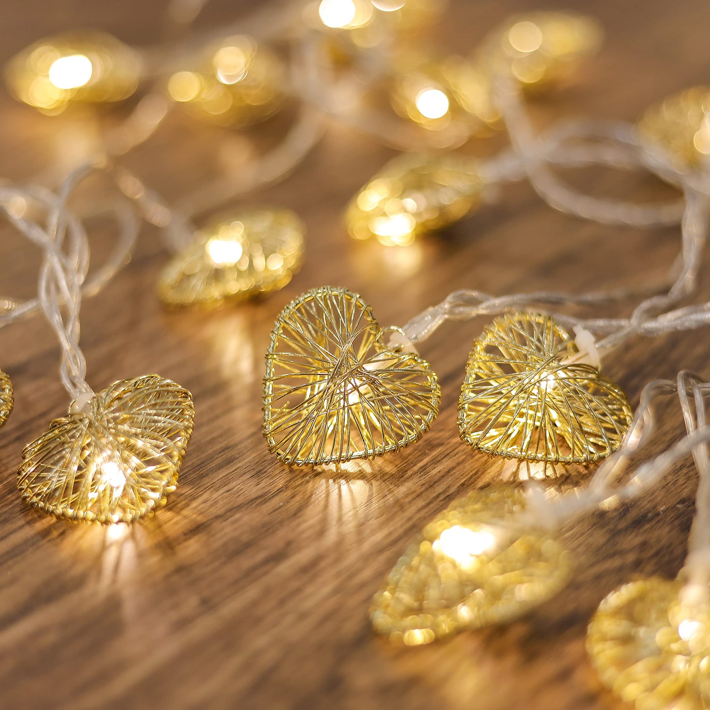 CozyHome – 5,5YD Golden Heart Lights Battery Operated with Remote | Fairy Valentines Garland Lights LED | String Lights Indoor Bedroom Window Mirror and Outdoor | The Valentine's Day Lighted up Decor